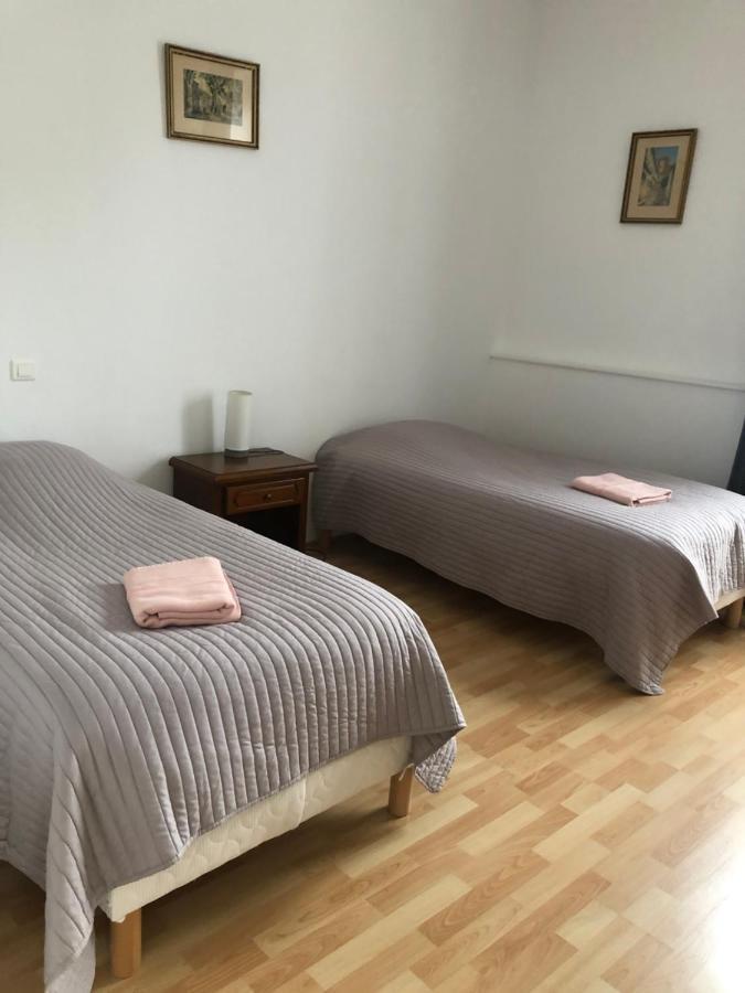 Gite Les Minimes Avallon Exterior photo